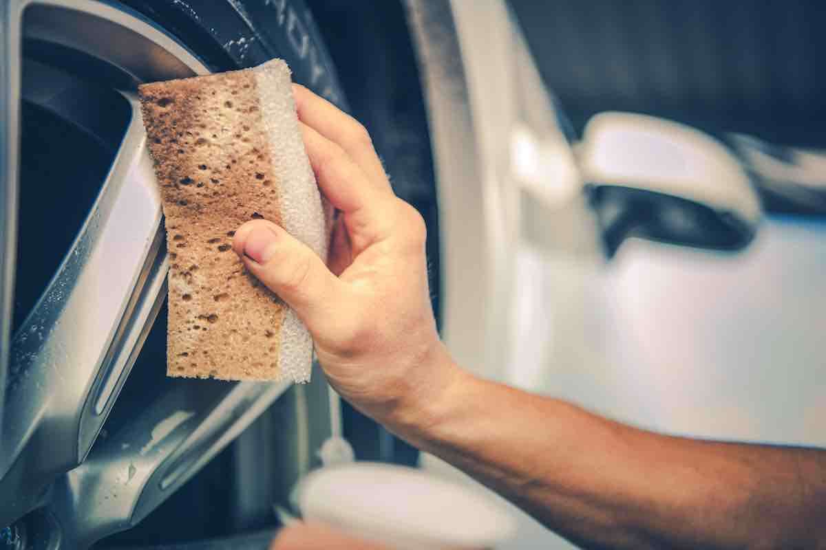how to remove baked on brake dust from alloy wheels